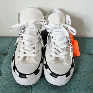 Off-White x Converse Chuck 70
